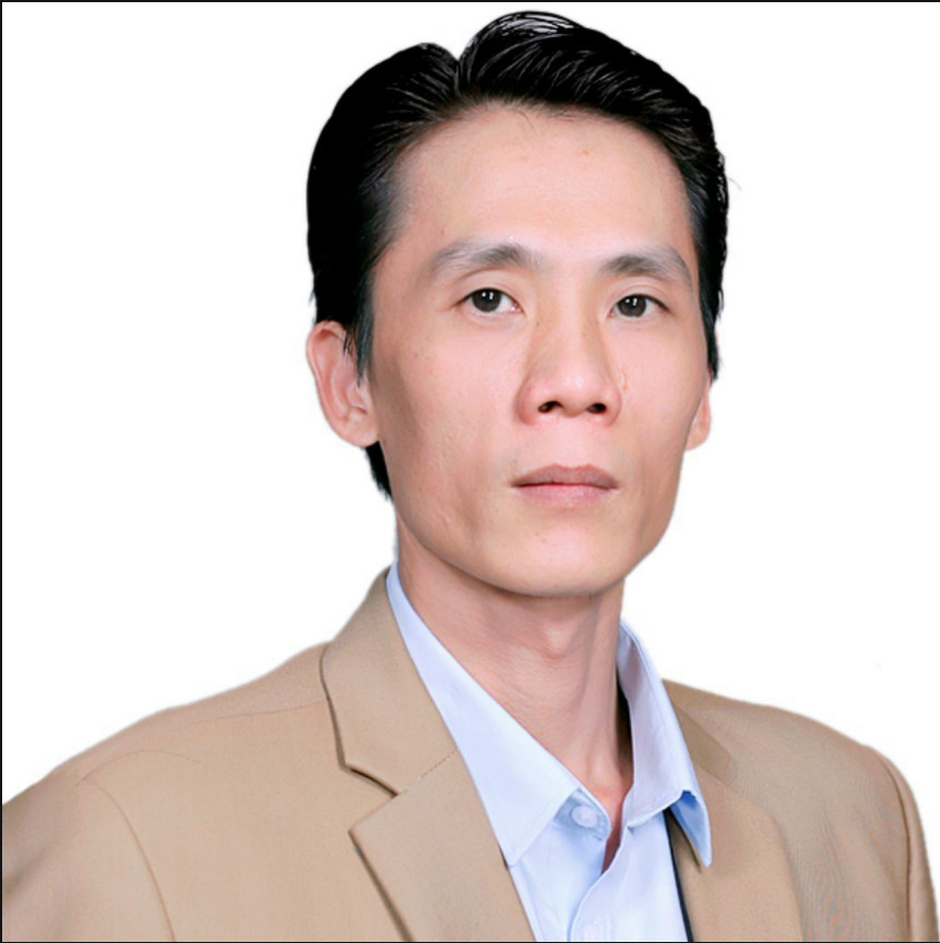 Tổng giám đốc trung tâm